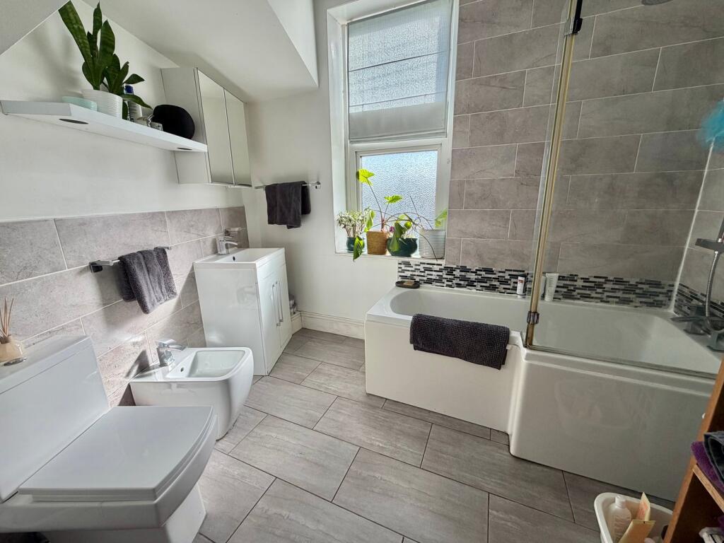 Additional image 11 of Highfield Lane, Keighley, BD21