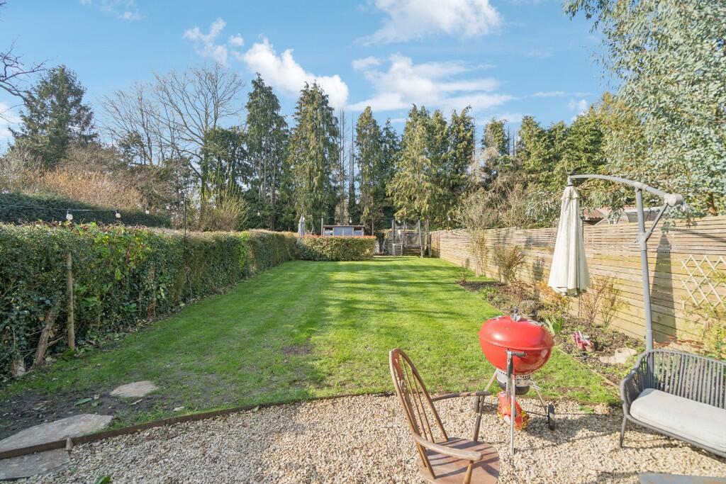 Main image of property: Gaddesden Row