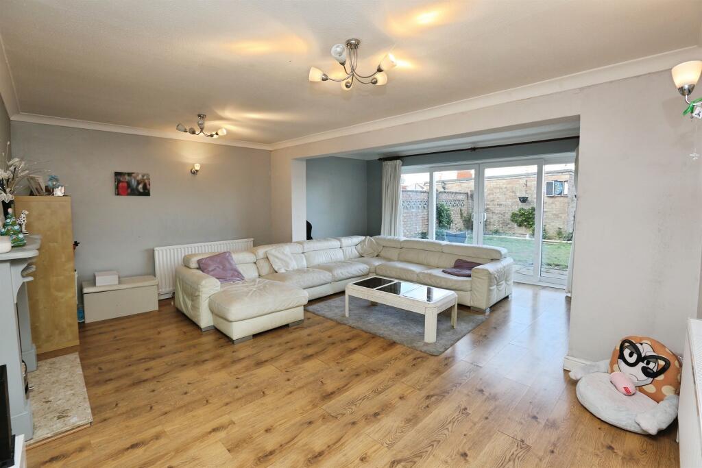 House in Gosport, Hampshire - View 3