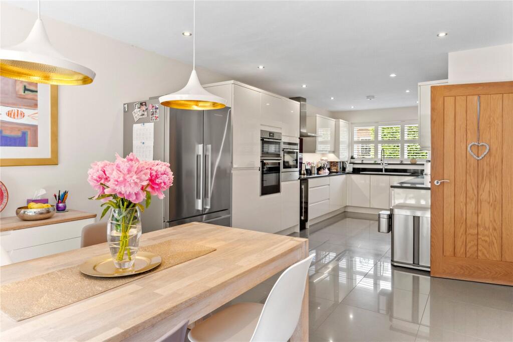 Thaxted Road, Saffron Walden, CB11 photo 4
