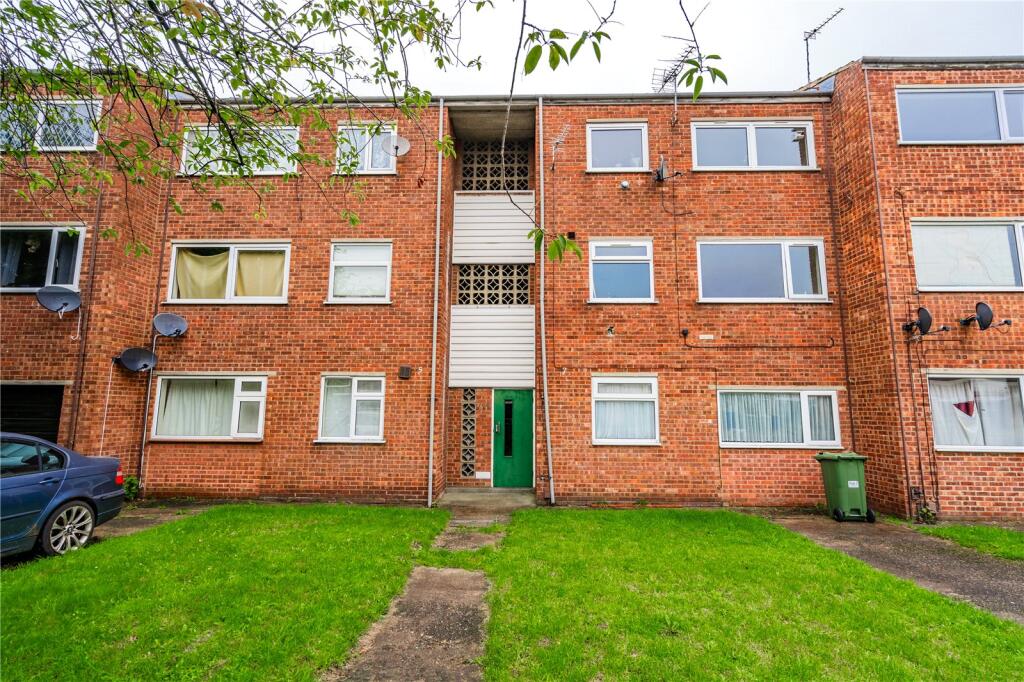 Main image of property: Thorgam Court, Grimsby, Lincolnshire, DN31