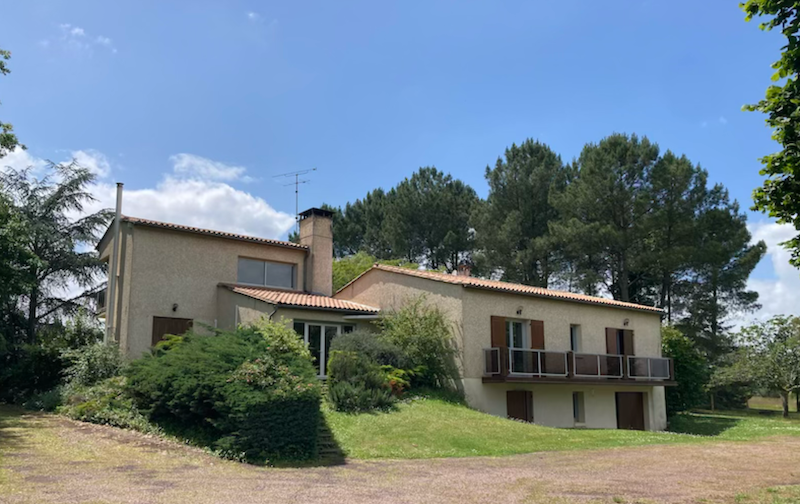 Main image of property: St-Martin-de-Coux, Charente-Maritime, Poitou-Charentes