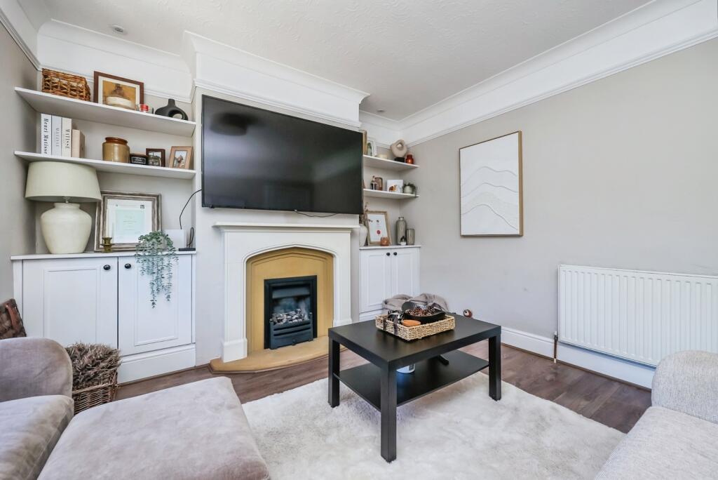 House in Ashfield, Hucknall - View 4