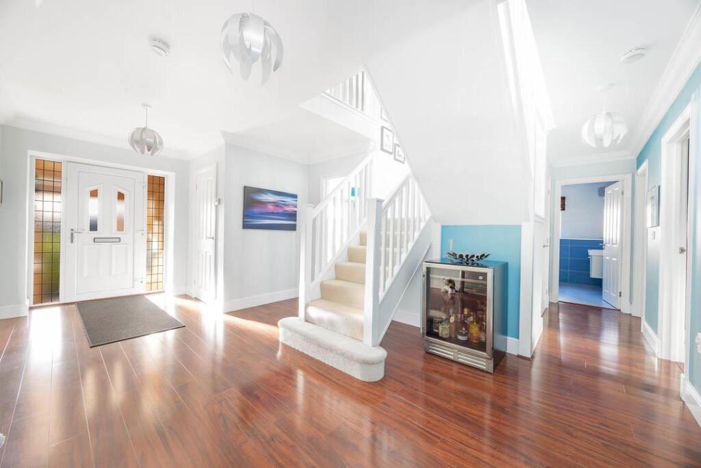 House in Crosby, Glen Vine - View 4