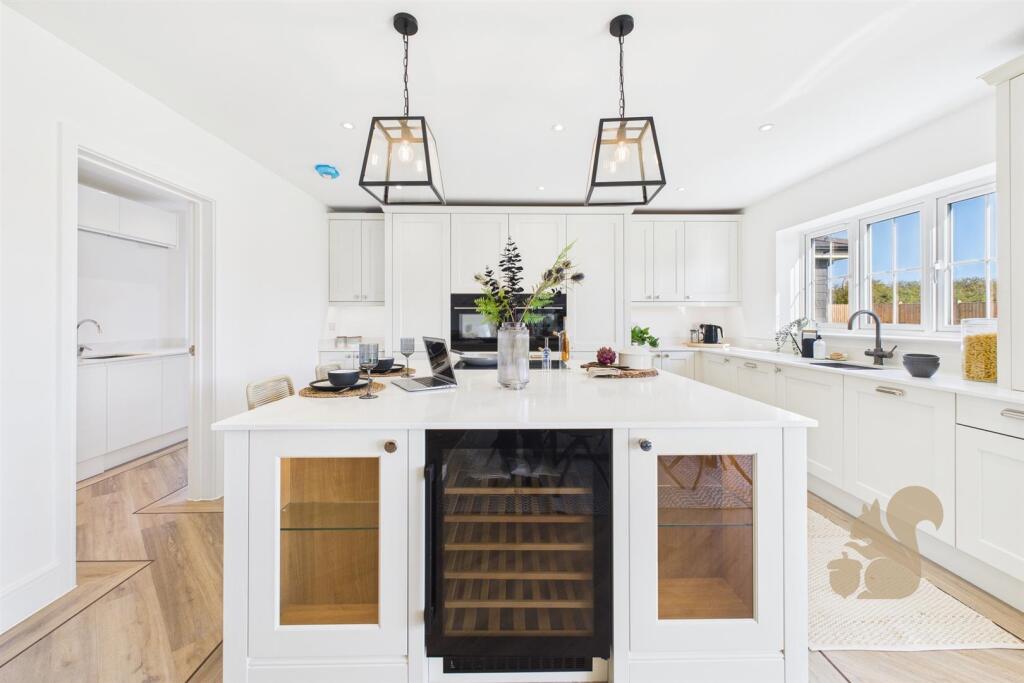 Plot 2, Hunters Grove, Felsted photo 3