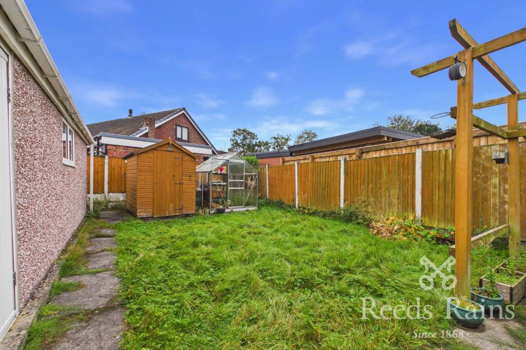 Richmond Road, Eccleston, Chorley, Lancashire, PR7 photo 2
