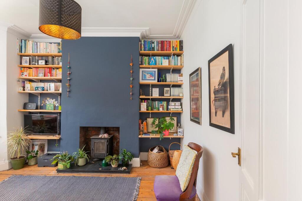 3-bed terraced on Cotswold Road, Windmill Hill, £450,000