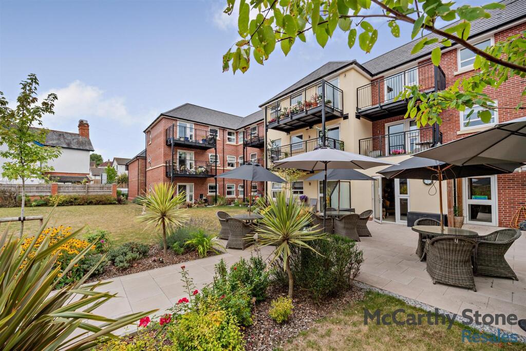 Foxglove Place, Willand Road, Cullompton photo 2
