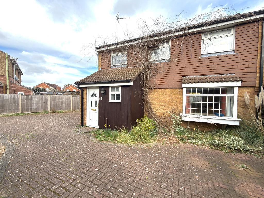 Main image of property: Grange Avenue, Leagrave, Luton, Bedfordshire, LU4 9AU
