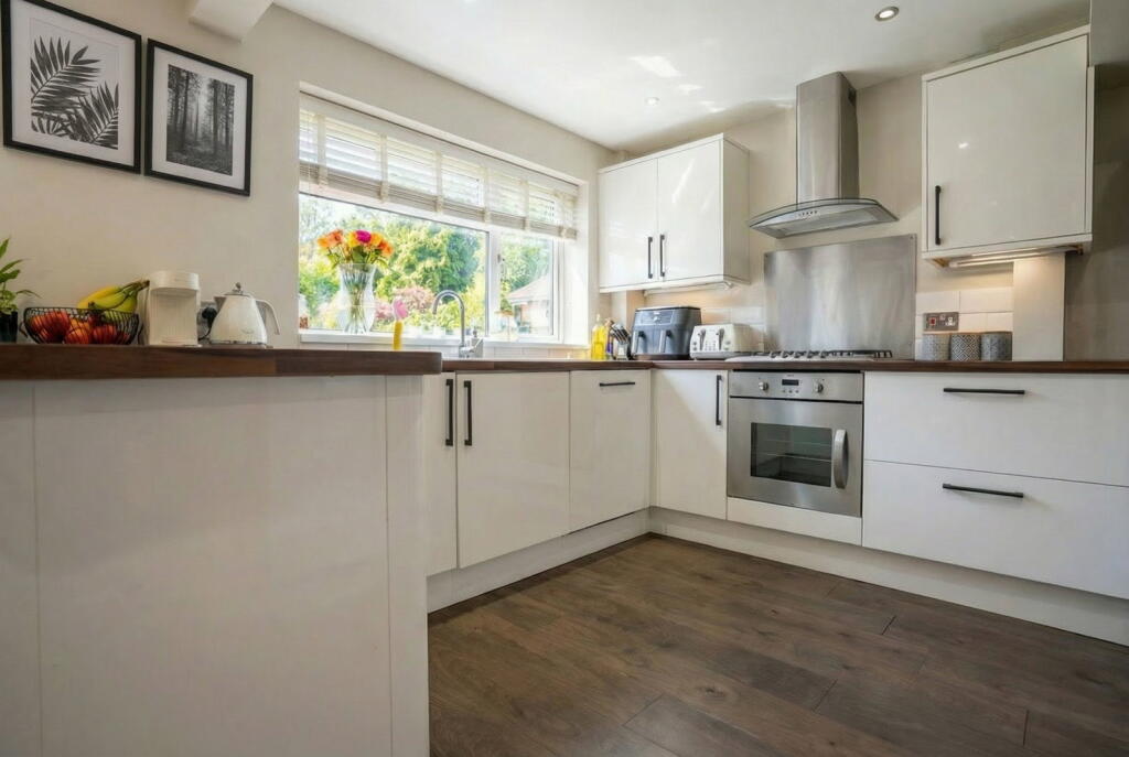 Additional image 8 of Three Oaks Road, Wythall, Birmingham, B47 6HQ