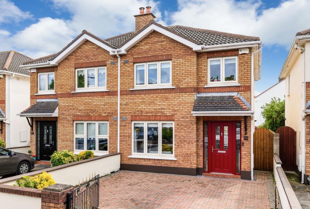 Main image of property: 36 Collinswood, Collins Avenue, Dublin 9, D09 H2Y3