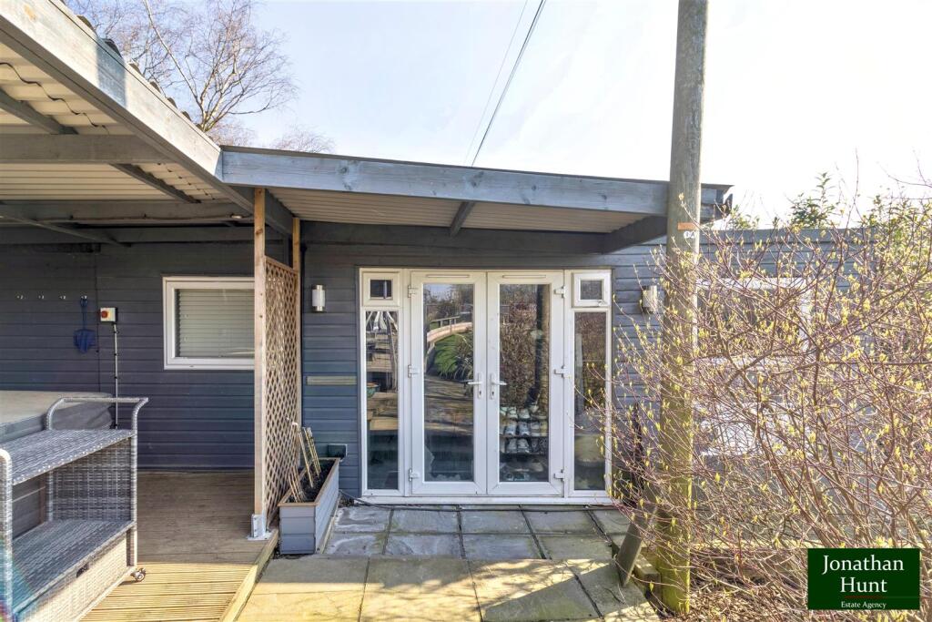 House in Stevenage - View 5