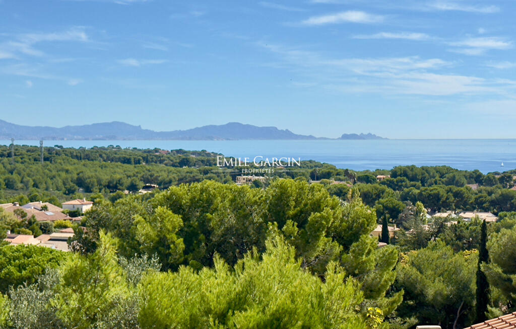 Main image of property: Provence-Alps-Cote d`Azur, Bouches-du-Rhône, Sausset-les-Pins