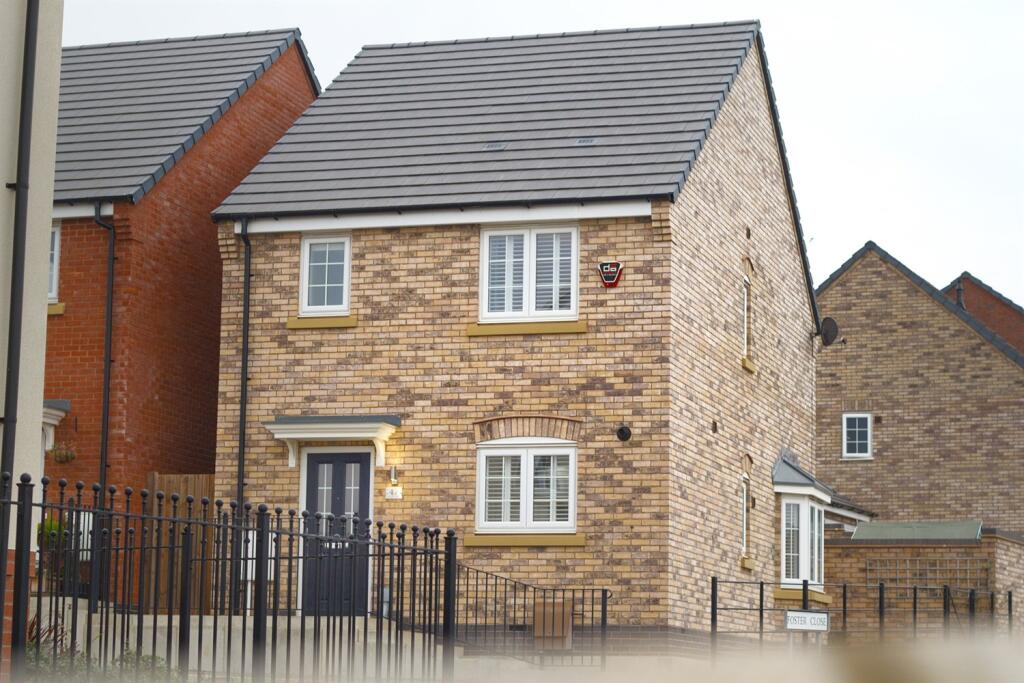 Main image of property: Field Edge Drive, Barrow-Upon-Soar, LE12