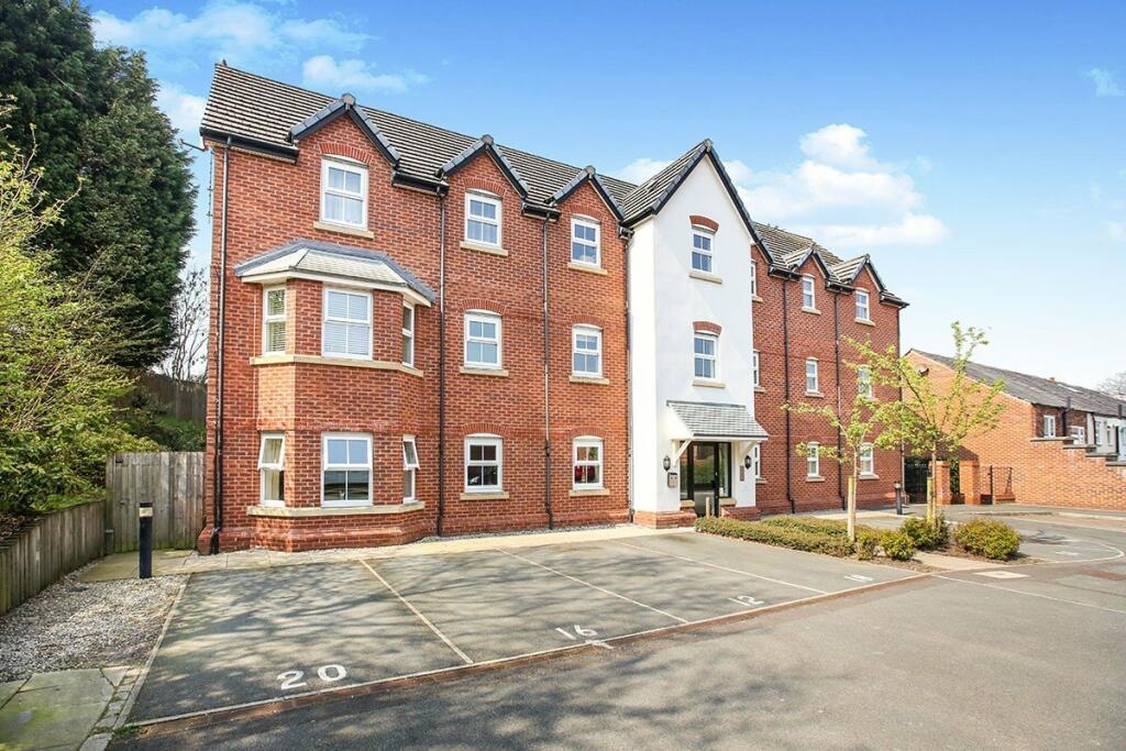 2-bed flat on 14, Cooper Street, Hazel Grove, Stockport, Cheshire, SK7, £160,000