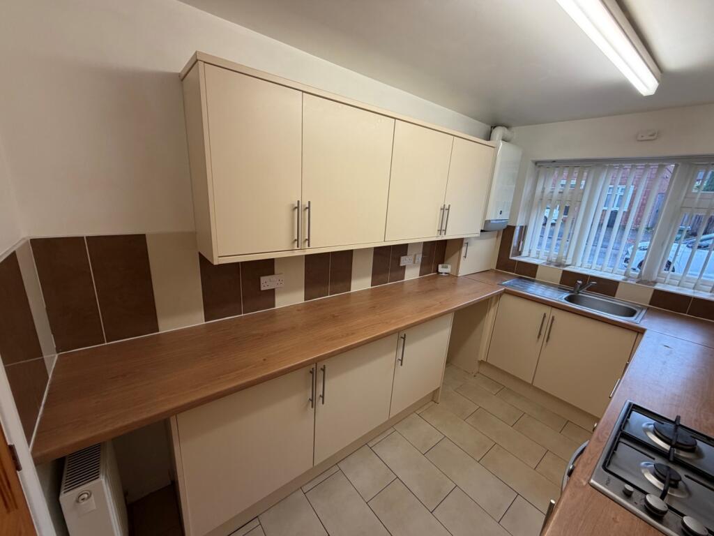 House in Sandwell, Ross - View 4