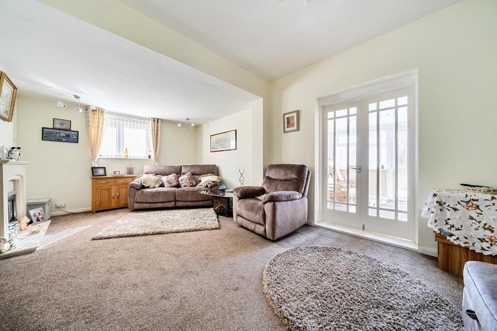 House in Havant, Waterlooville - View 3