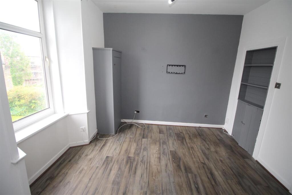 Apartment in Paisley - View 2