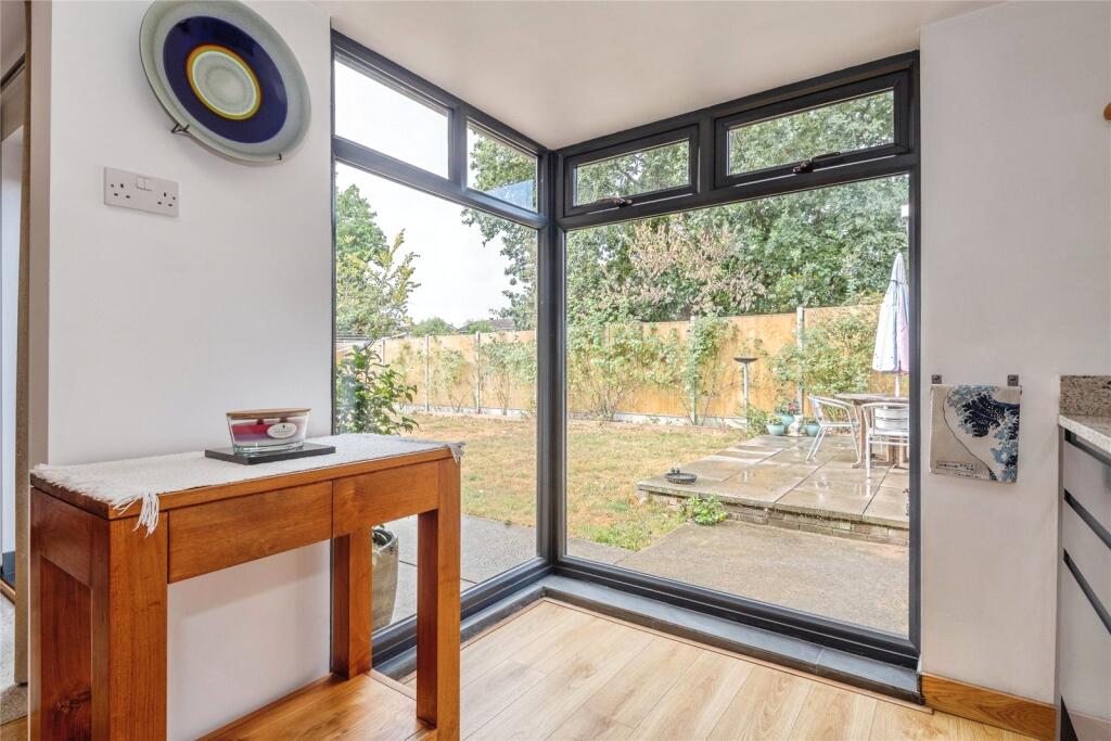House in Taunton, Wellsprings - View 5