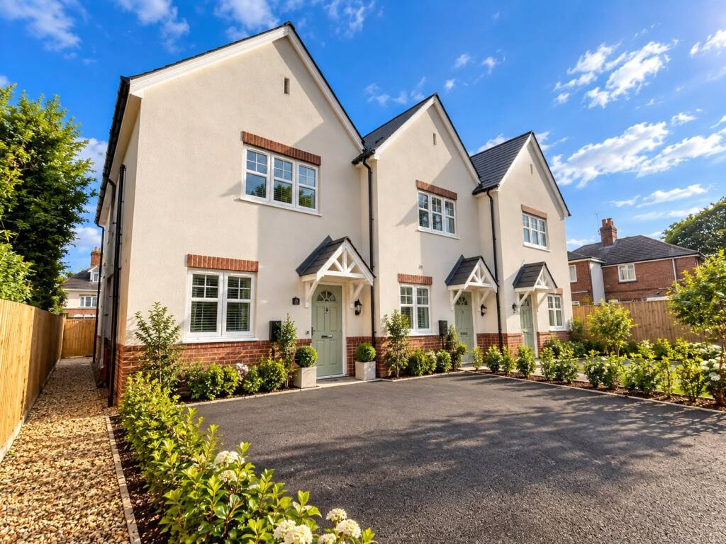 3-bed terraced on Old Rectory Mews, Poole, Dorset, BH15, £375,000