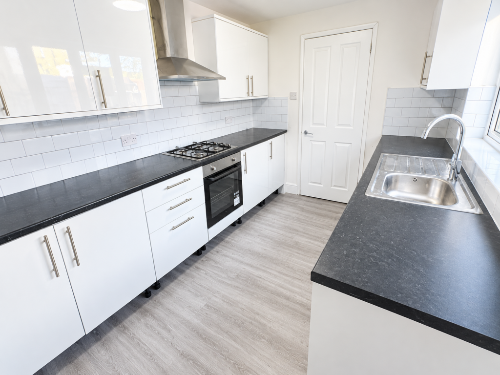 House in London - View 3