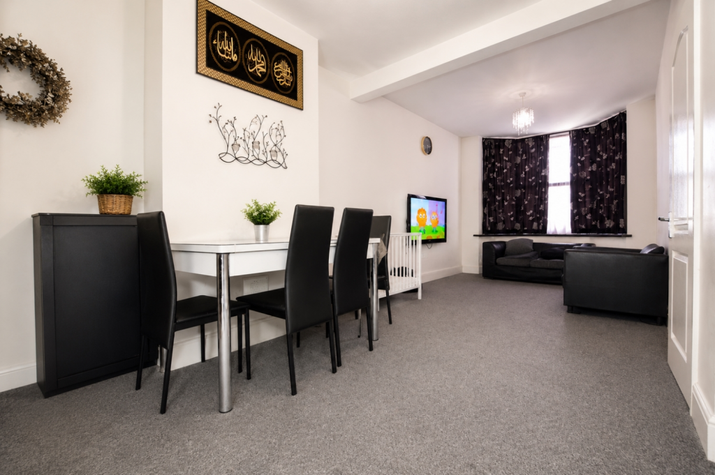 Main image of property: Falcon Street, London, E13