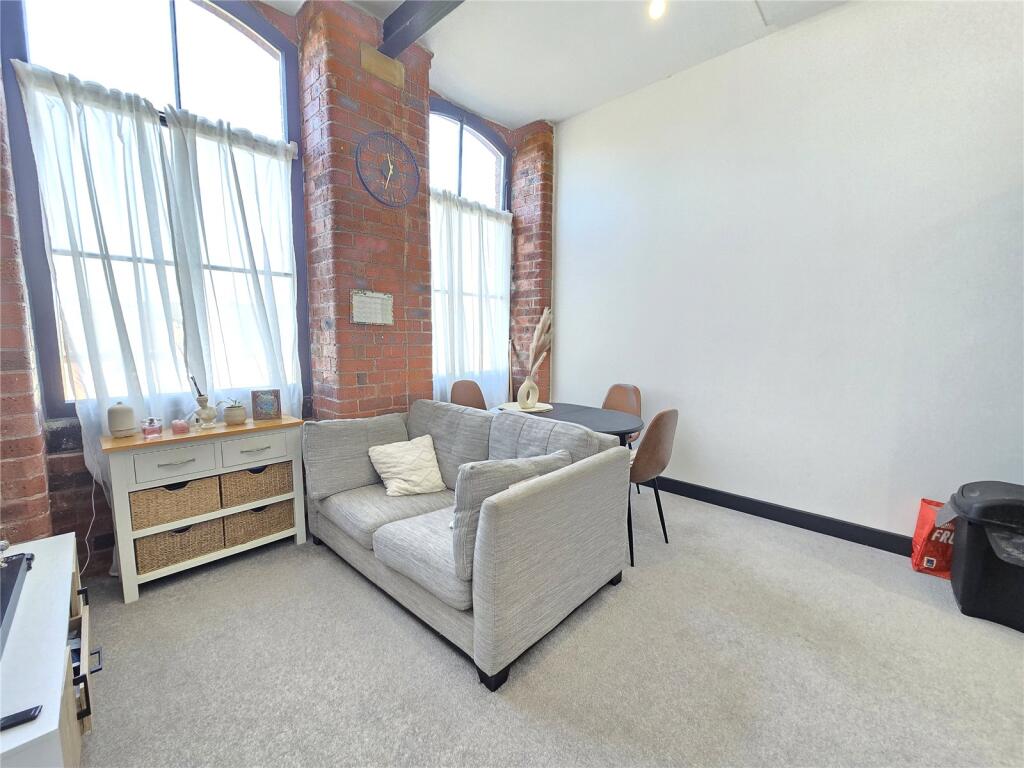 Additional image 7 of Tolson Court, Fazeley, Tamworth, Staffordshire, B78