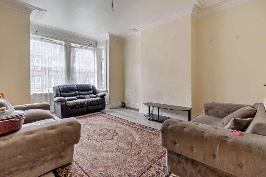 House in Leeds - View 5