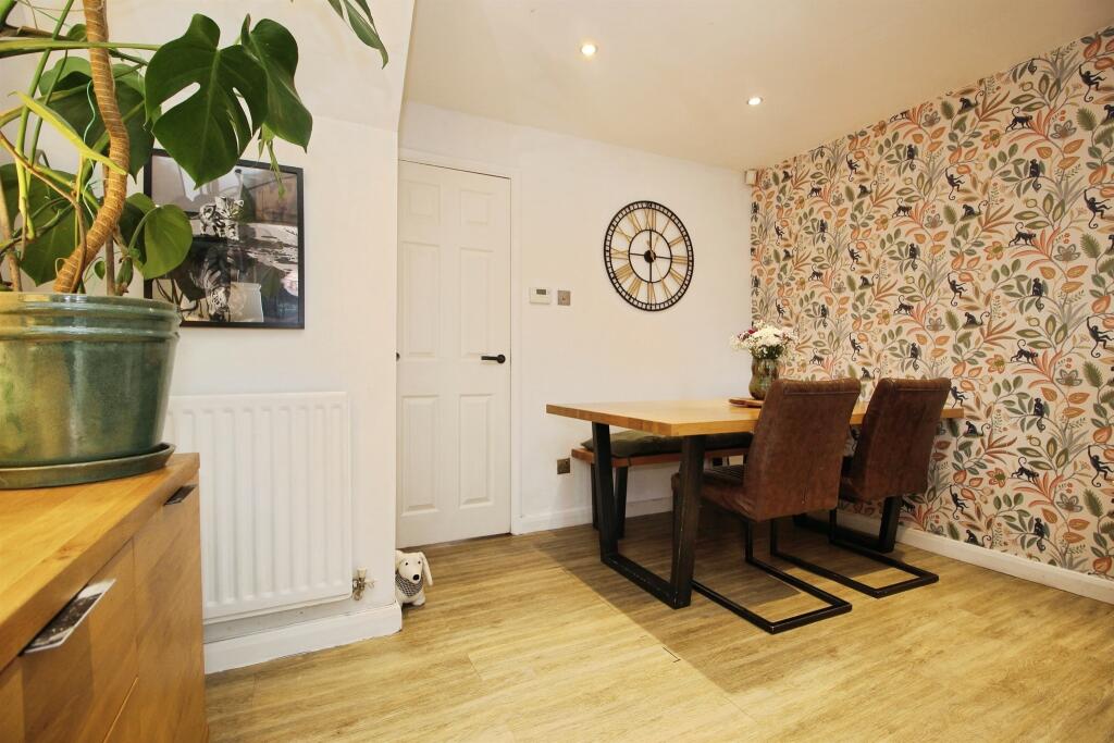 House in Leeds, Morley - View 4