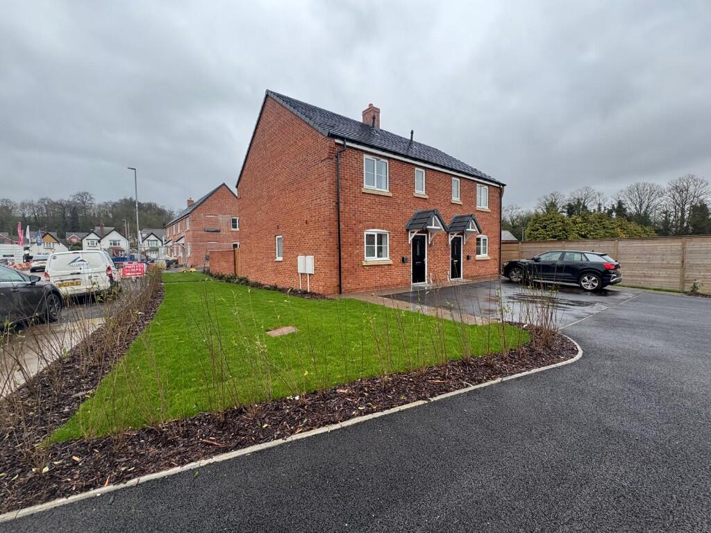 Main image of property: Branston Locks,
Shobnall Road,
Burton on Trent,
DE14 2BE