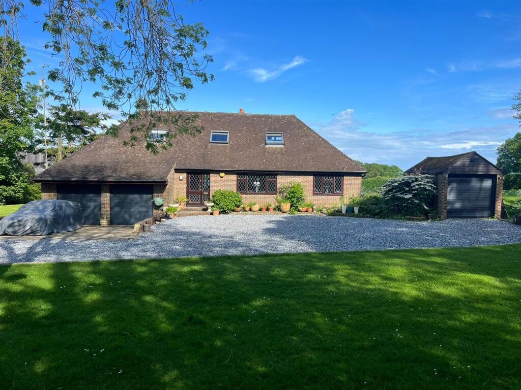 Main image of property: The Little House, Stone Street, Hythe