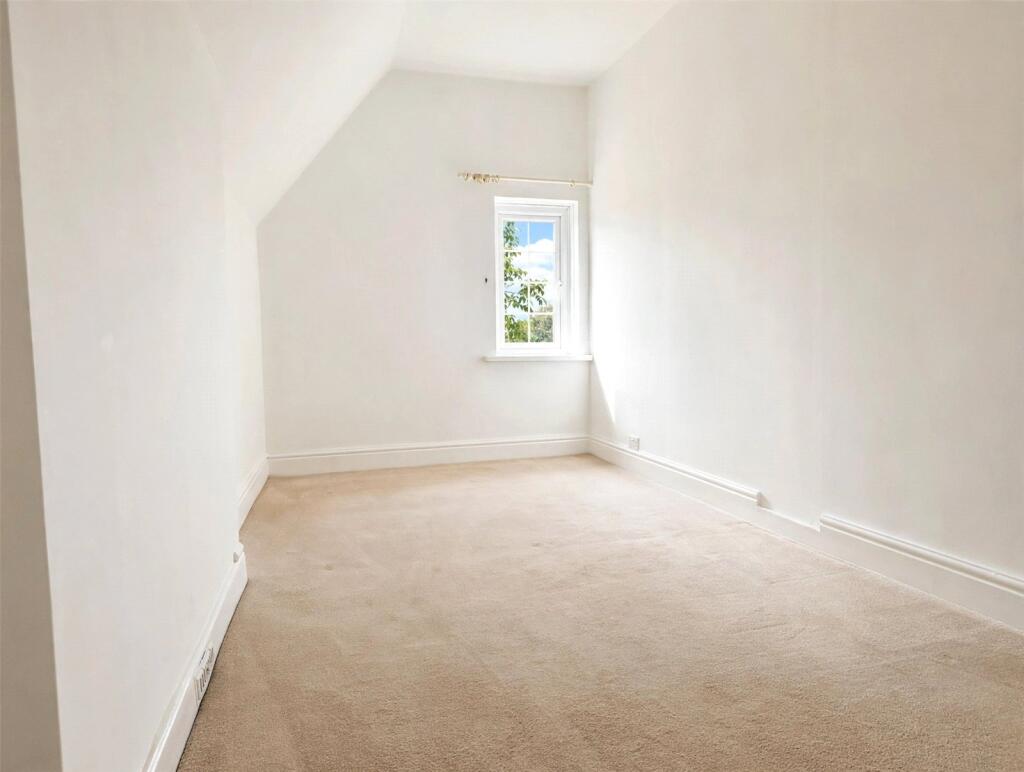 Apartment in Chichester, Duncton - More
