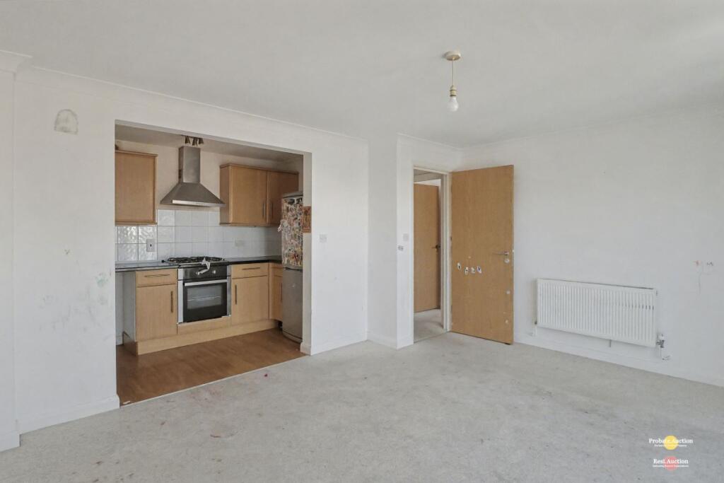 Apartment in Portsmouth, Eastney - View 4