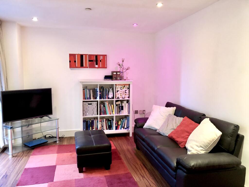 Main image of property: The Ropewalk, Nottingham, NG1