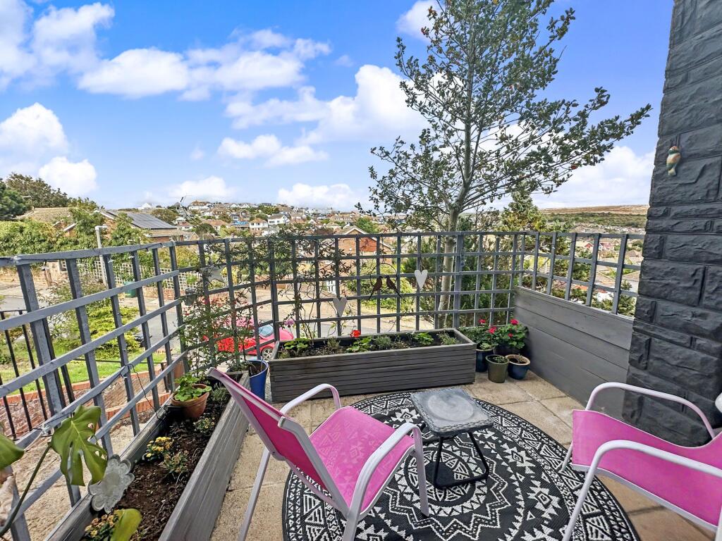 House in Brighton, Saltdean - View 2