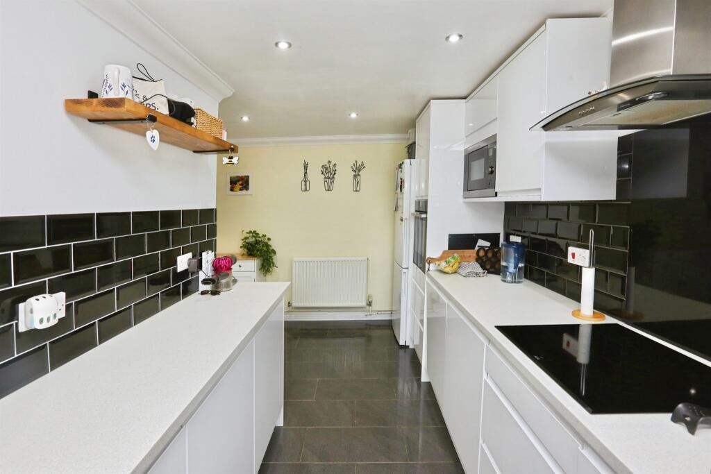 House in Gosport, Hampshire - View 4