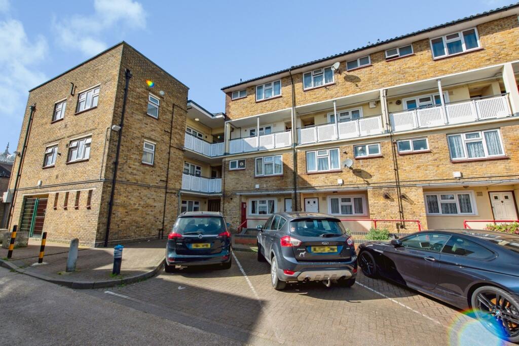 Main image of property: Park Place, Gravesend, Kent, DA12