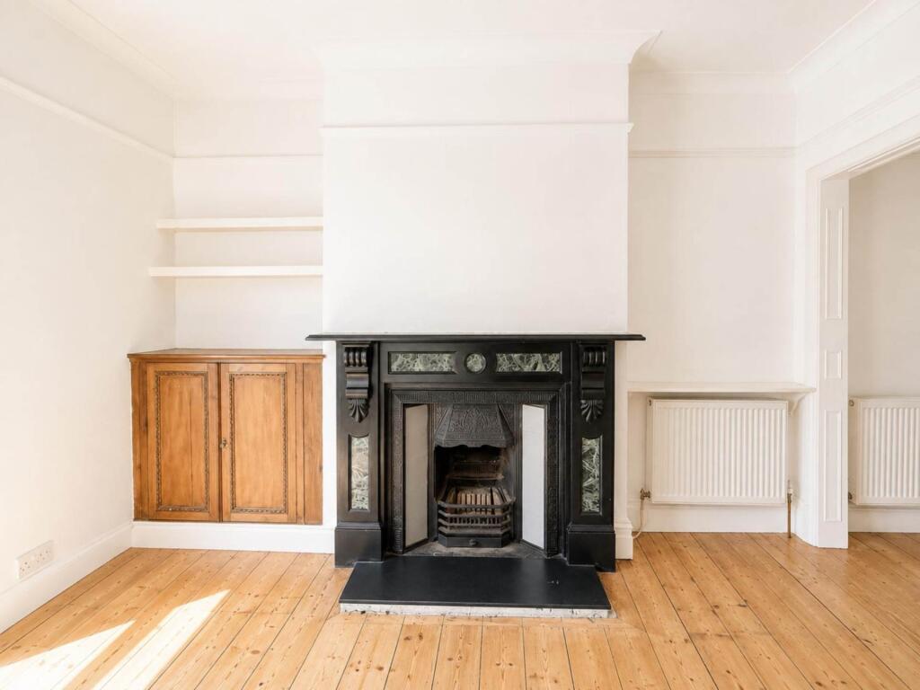 House in Bath - View 4
