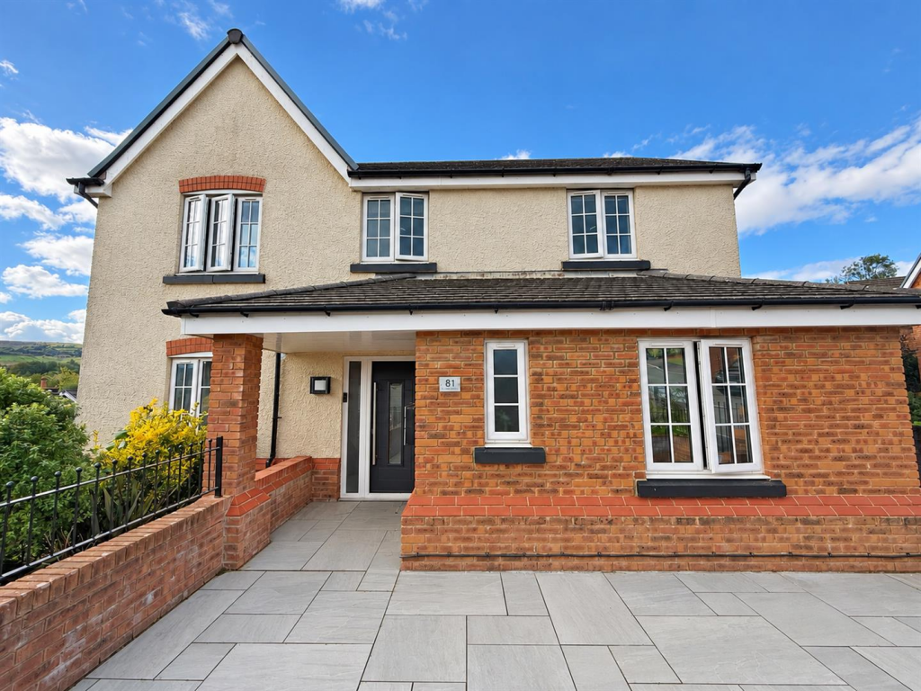 Main image of property: Tan Y Bryn Gardens, Llwydcoed, Aberdare