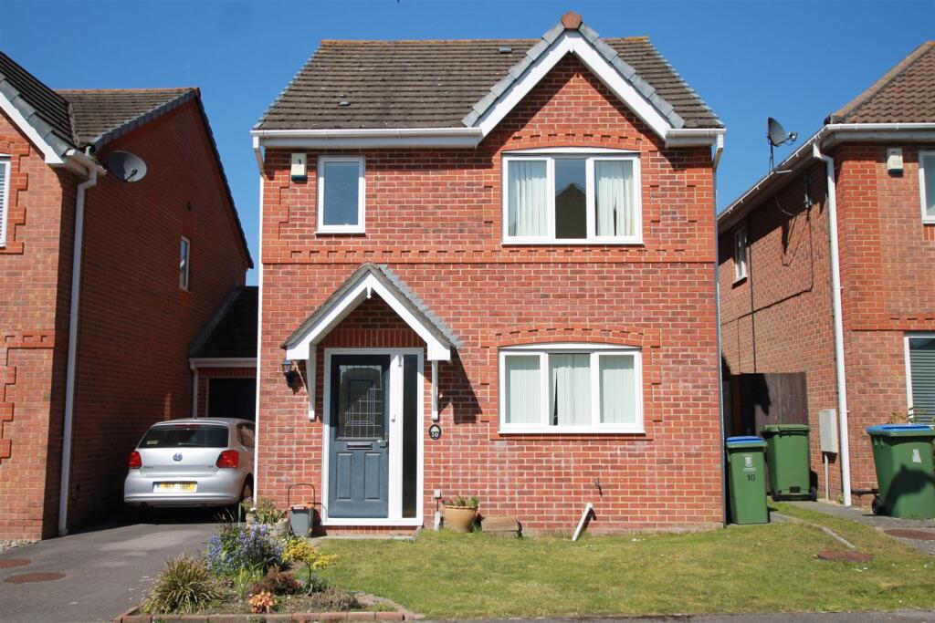 Main image of property: Branewick Close, Titchfield Common