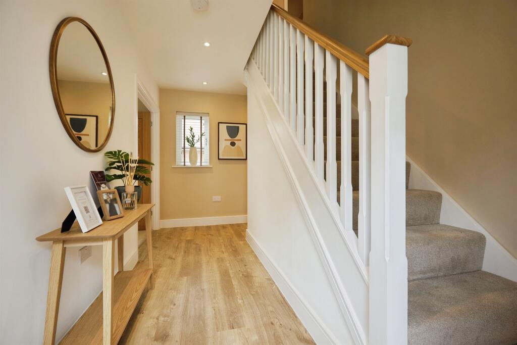 House in Salisbury - View 5