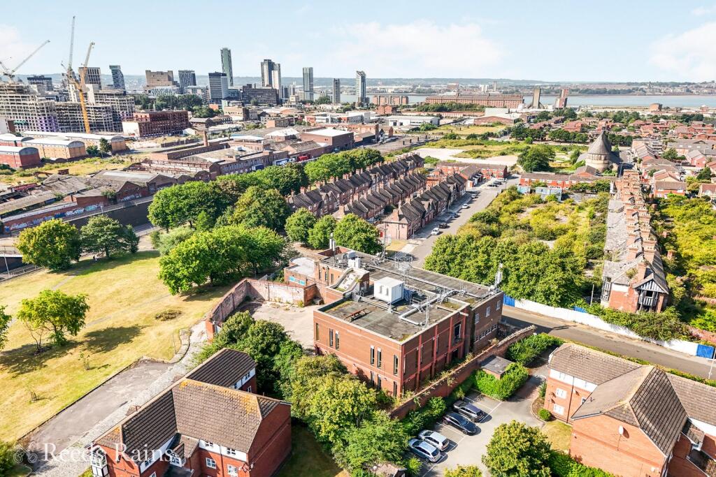 Main image of property: Burroughs Gardens, Liverpool, Merseyside, L3