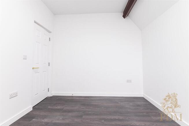 Bank Apartments Peveril St Nottingham NG7 4AH