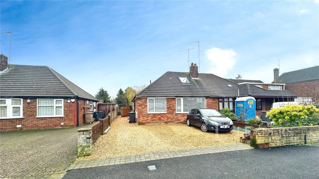 Main image of property: Riverside Road, Luton, Bedfordshire, LU3
