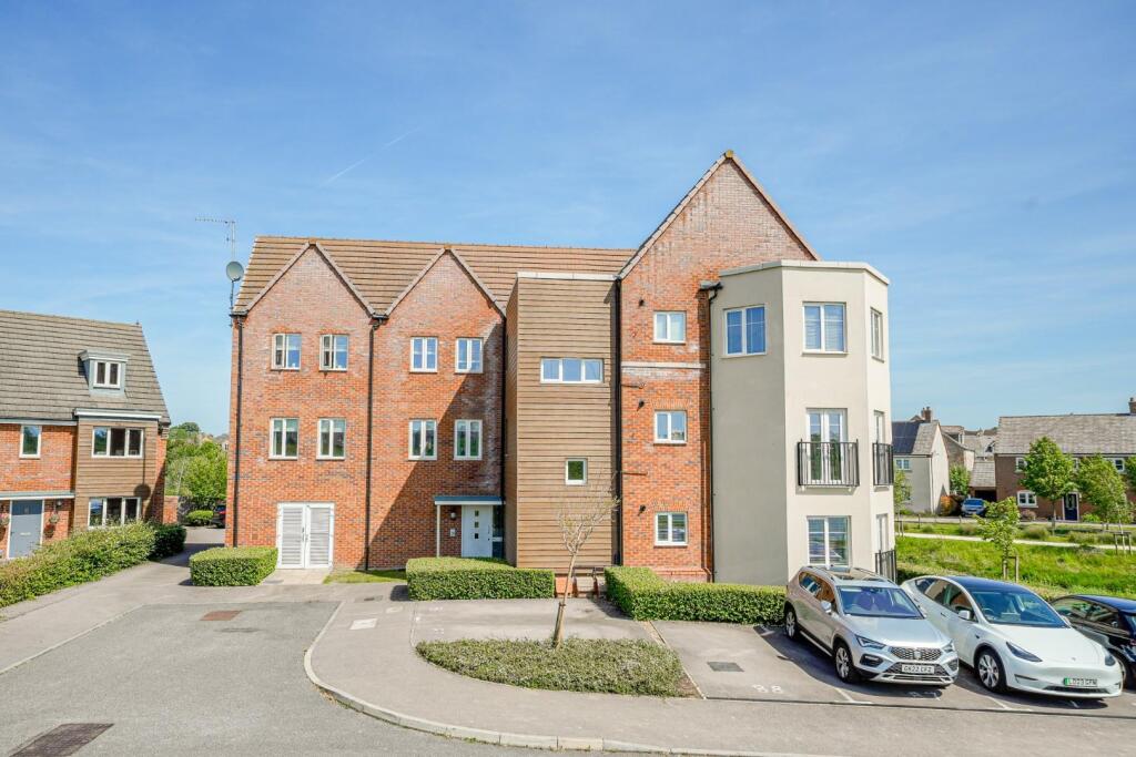 Main image of property: Whinchat Gardens, Leighton Buzzard