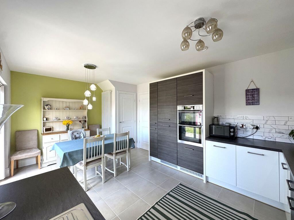 Stunning Modern Build Home. King Pellinore Close, Newport photo 4
