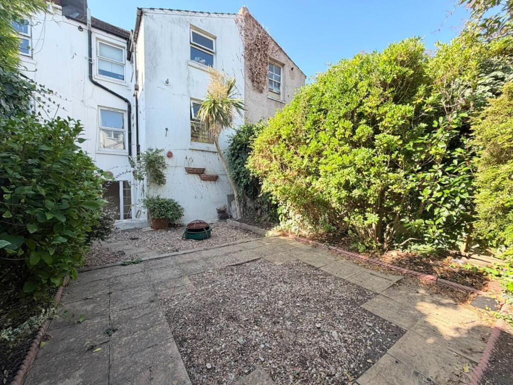 Property photo 9