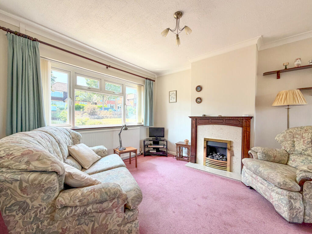 Covert Road, Northchurch, Berkhamsted photo 3