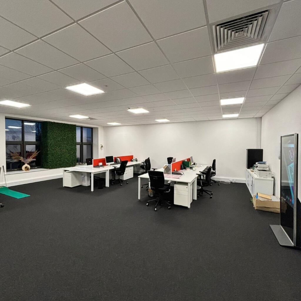 Office to Let Brierfield