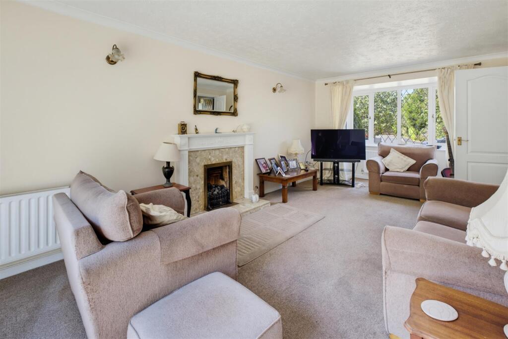 House in Shenstone - View 3